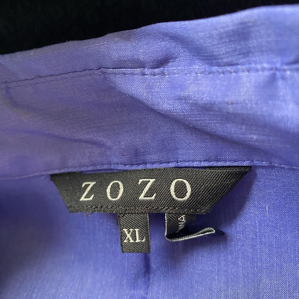 Gorgeous periwinkle blouse - Picture 7 of 8